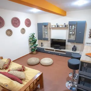 Homehouse Serpenti - Colosseum - Rione Monti , Roma Italia