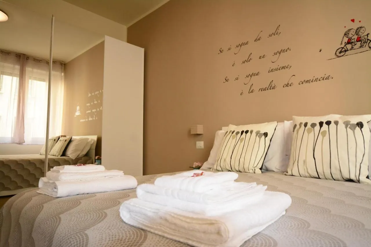 בולוניה La Dotta Apartments