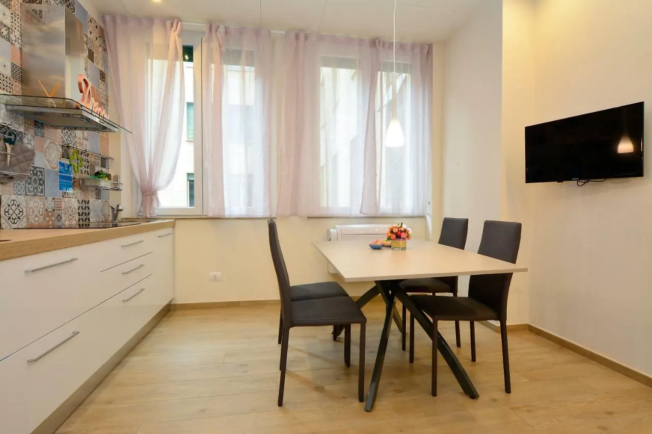 La Dotta Apartments Bolonia 0*,